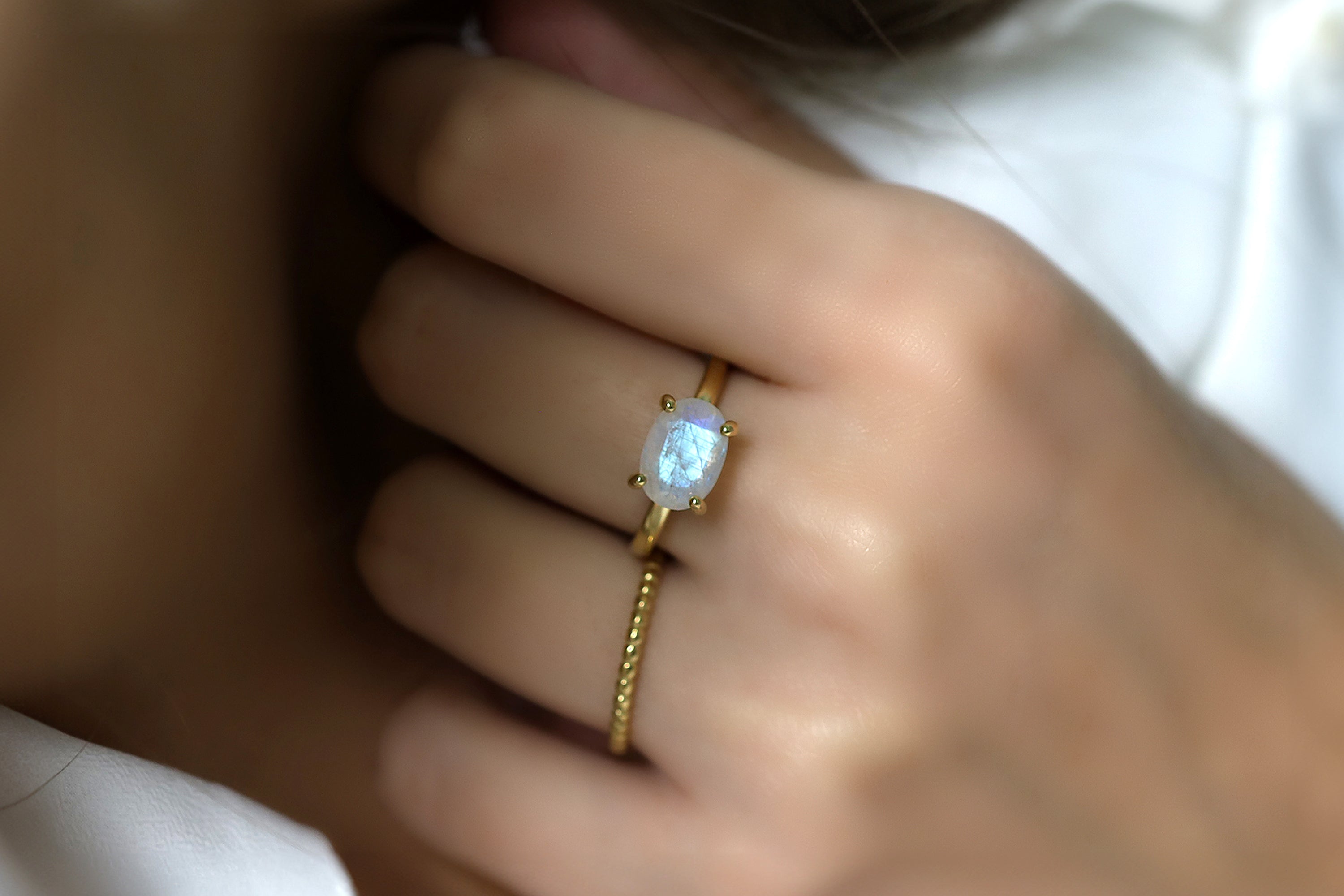 Oval Moonstone Ring in 925 Sterling Silver Rings Anemone Unique