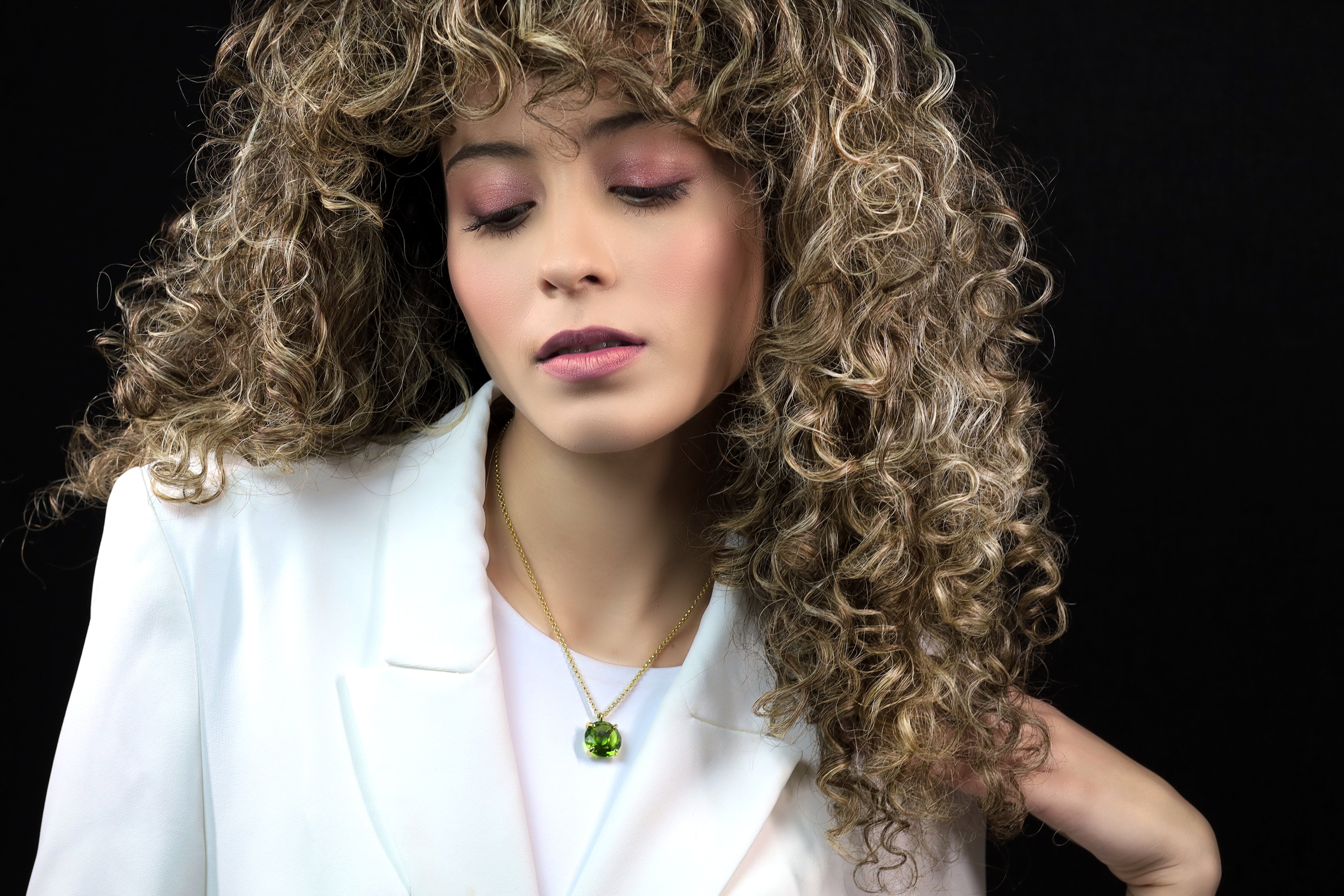 Elegant Peridot Gold Pendant Necklace necklaces Anemone Jewelry