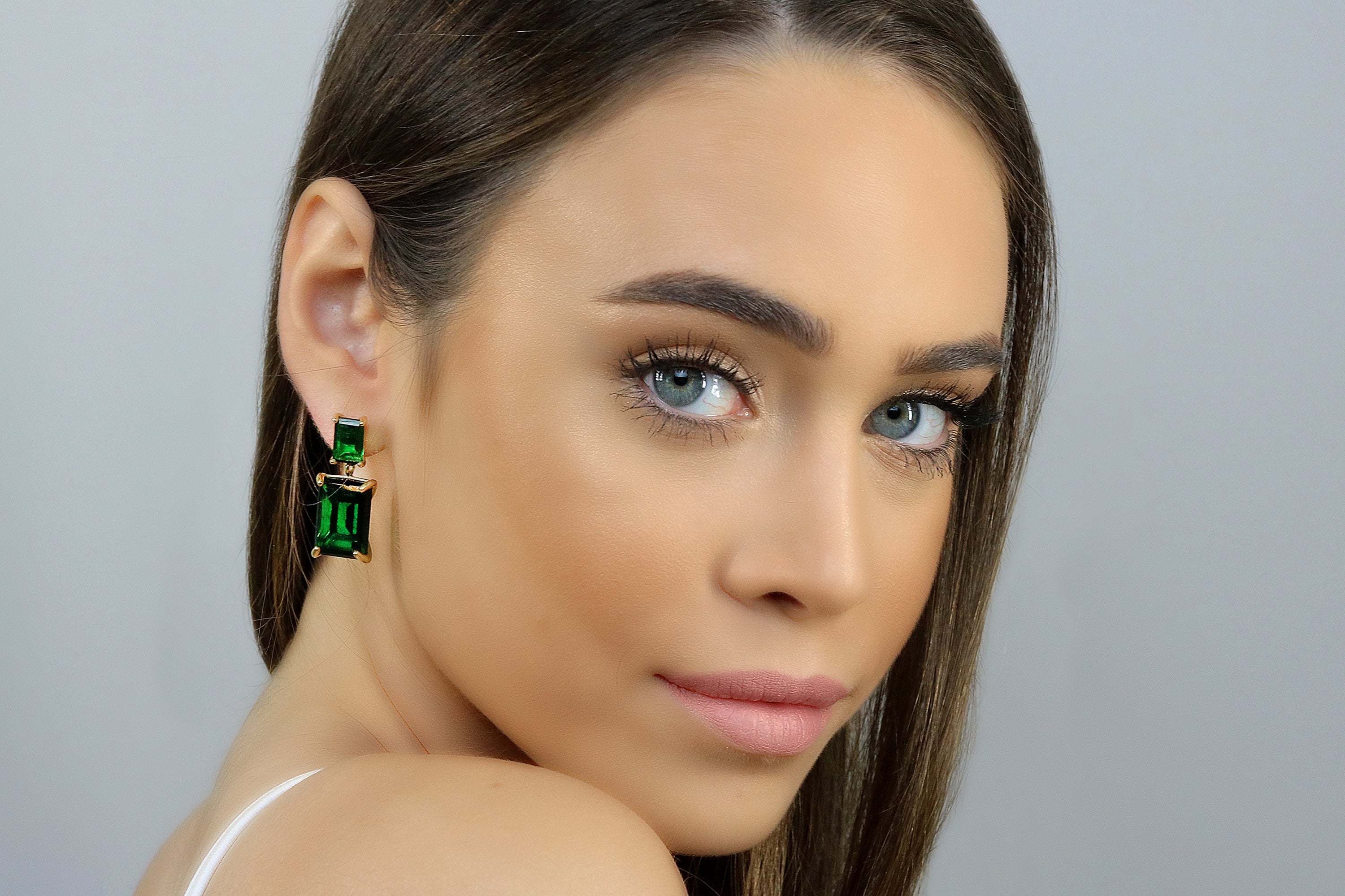 Exquisite Long Emerald Sterling Silver Earrings Earrings Anemone Jewelry