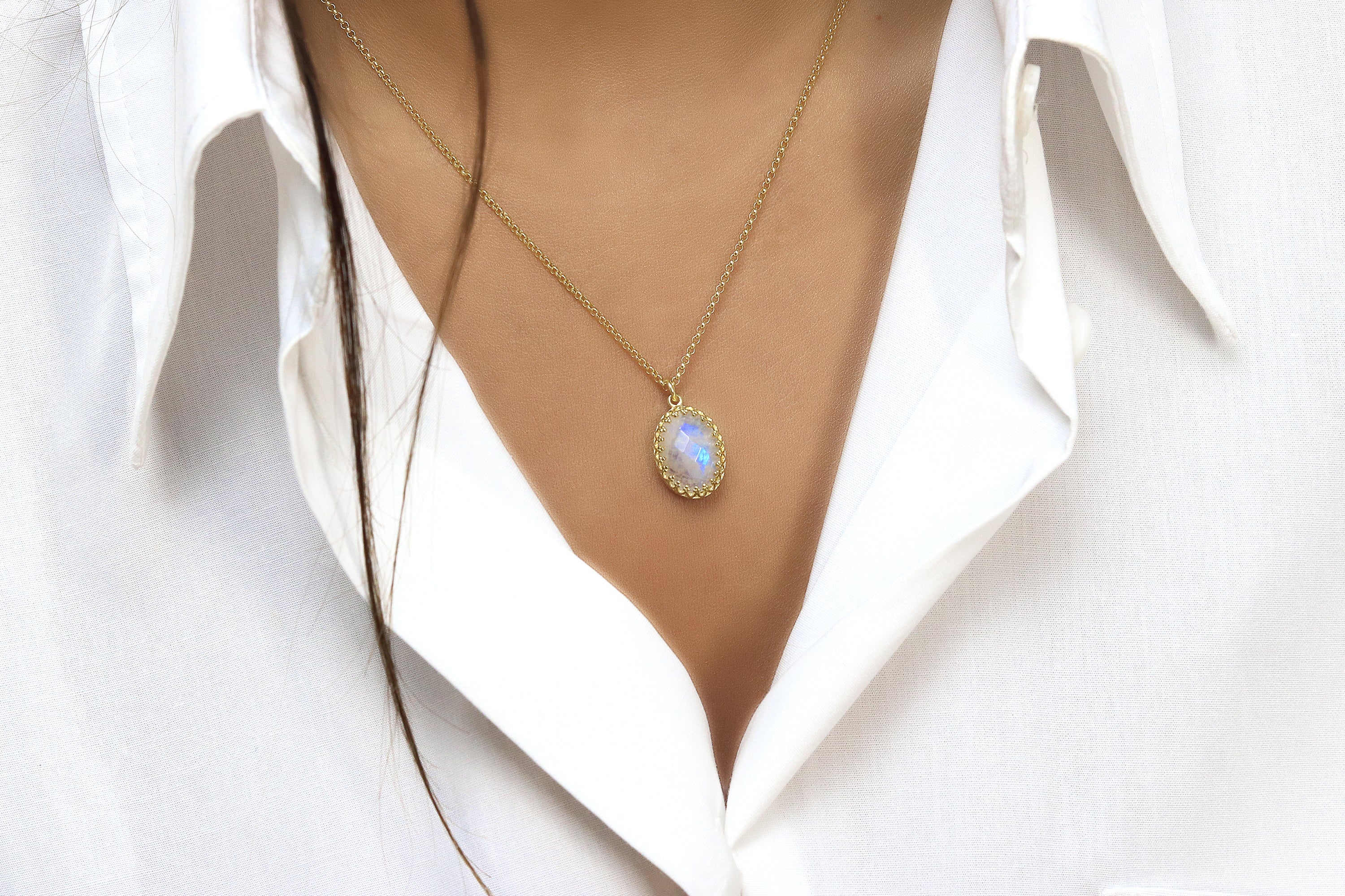 Dainty Oval Rainbow Moonstone Gold Necklace necklaces Anemone Jewelry