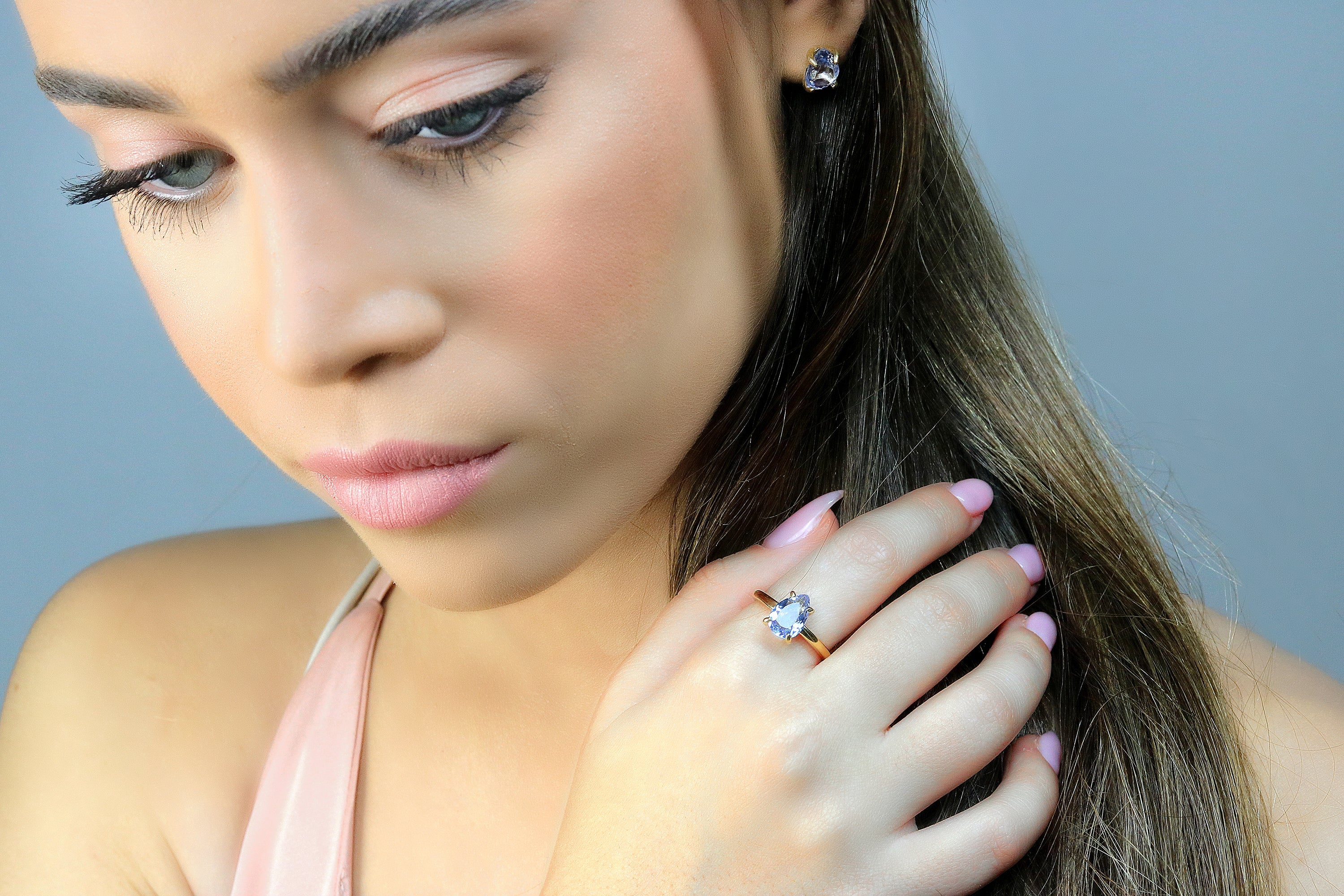 Solitaire Pear Tanzanite Ring in Gold Rings Anemone Unique