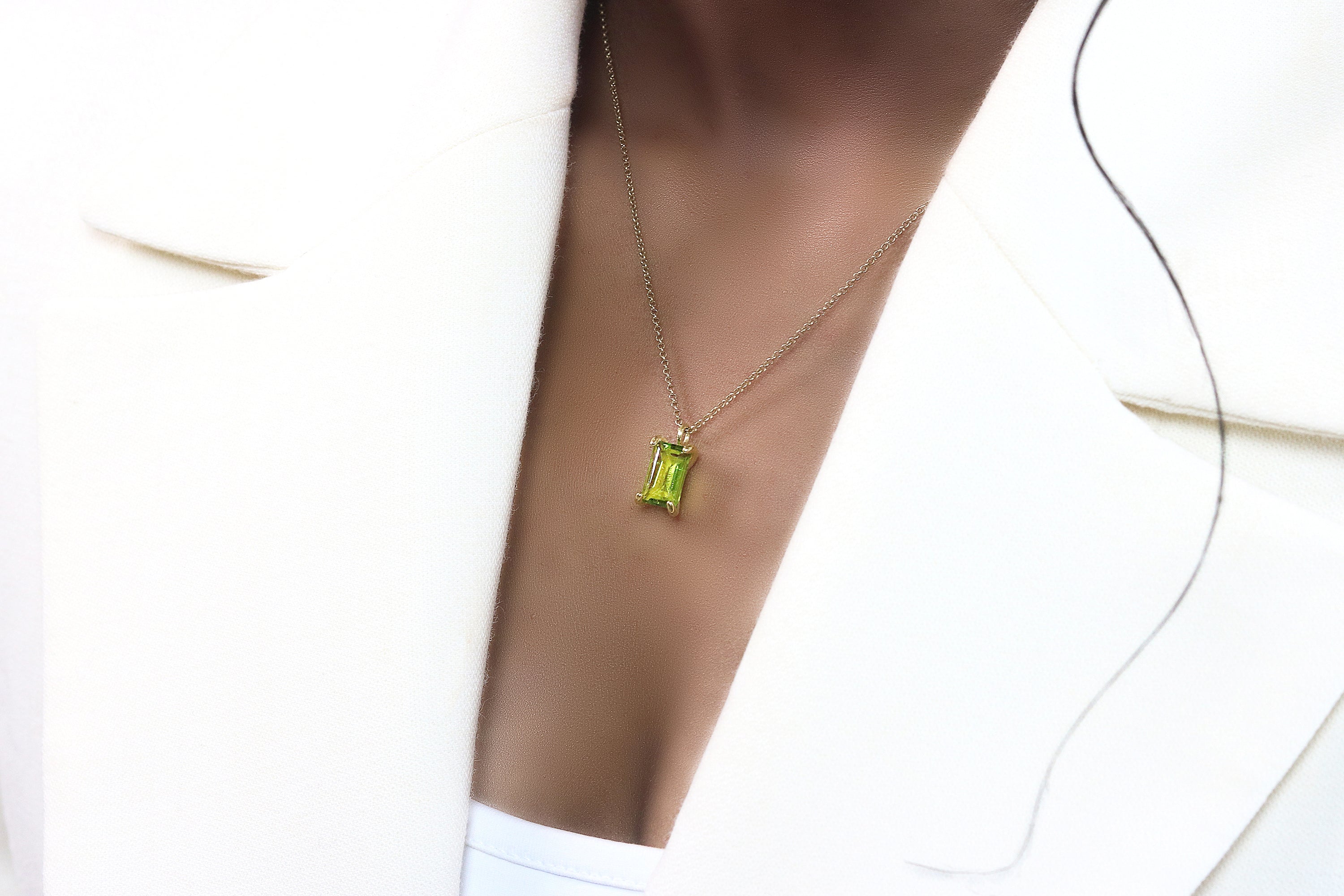 Luxurious Peridot Stone Gold Necklace necklaces Anemone Unique