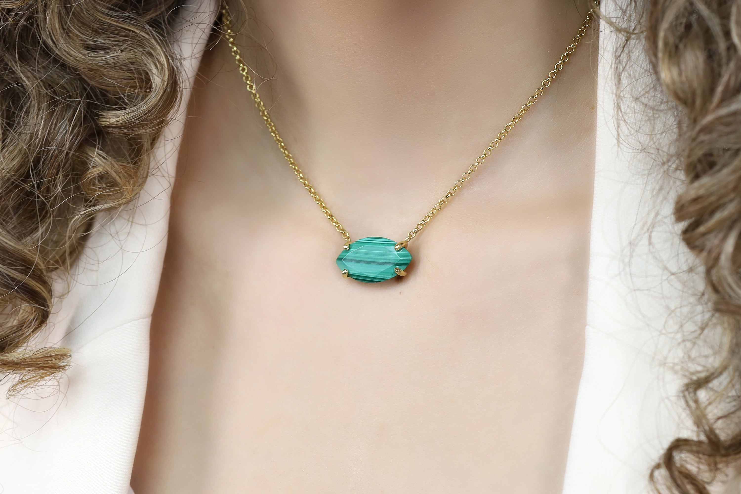Horizontal Setting Malachite Gold Pendant Necklace necklaces Anemone Jewelry