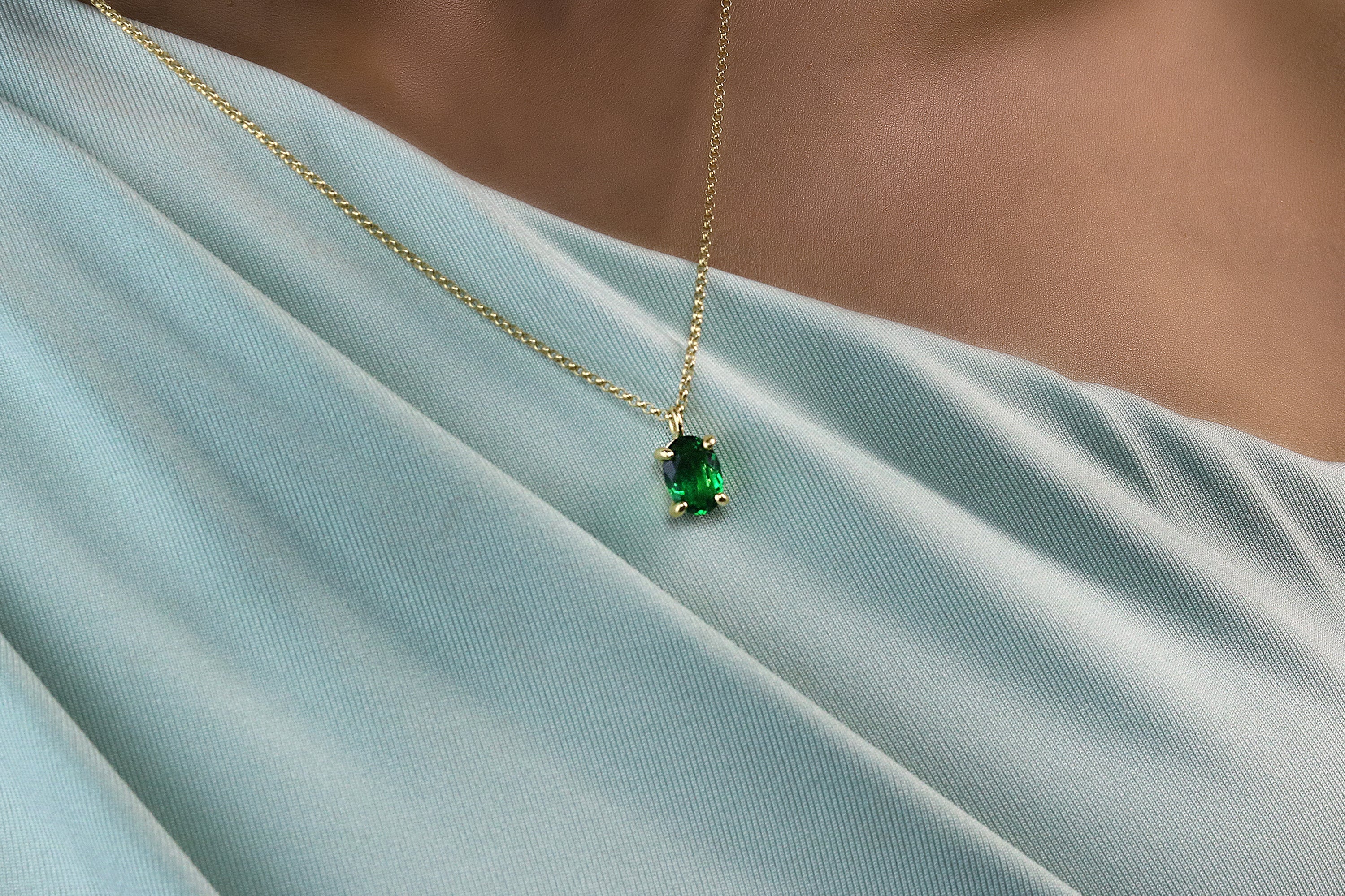 Sophisticated Emerald Pendant Necklace in Gold necklaces Anemone Unique