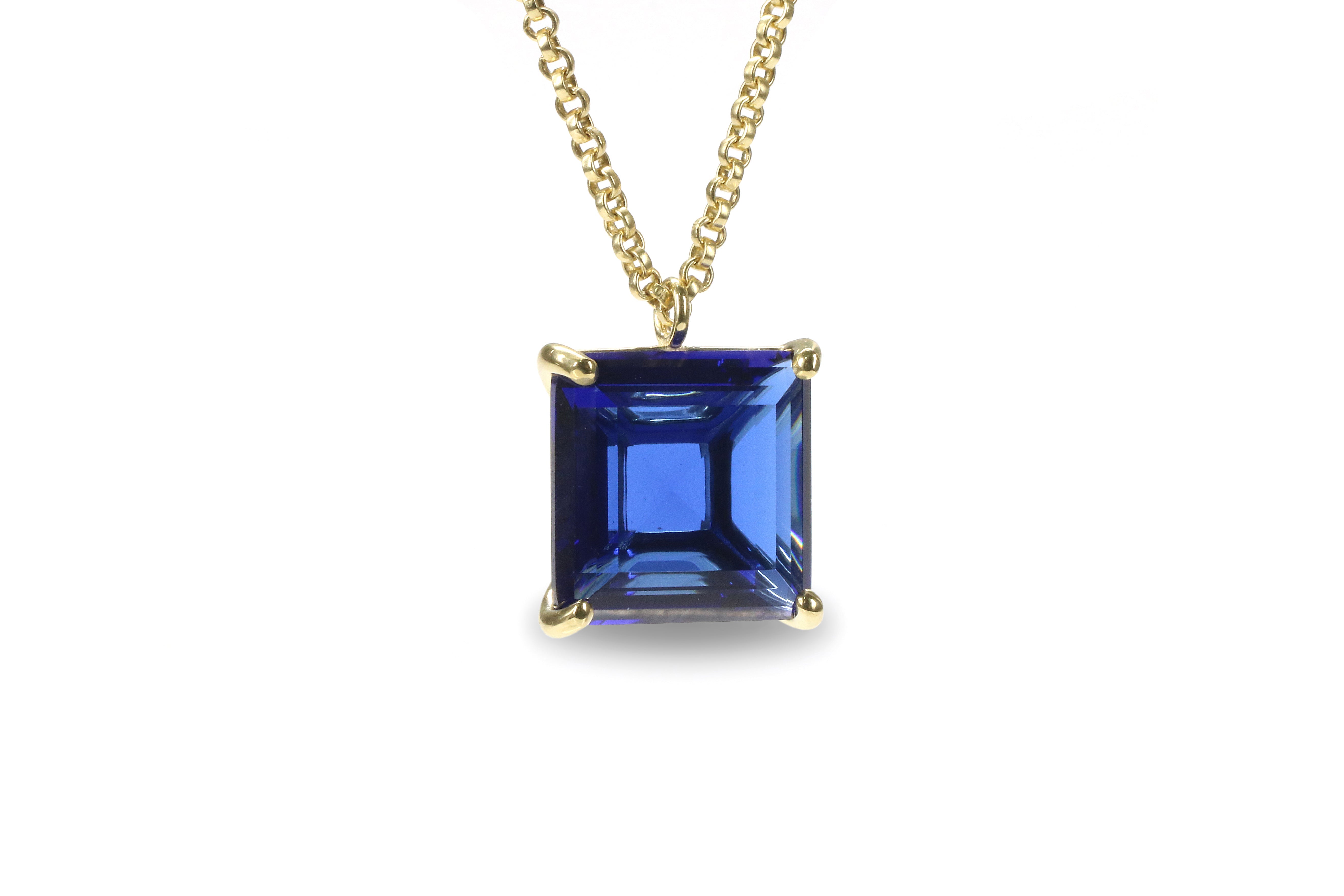 Blue Sapphire Pendant Necklace in Gold necklaces Anemone Jewelry