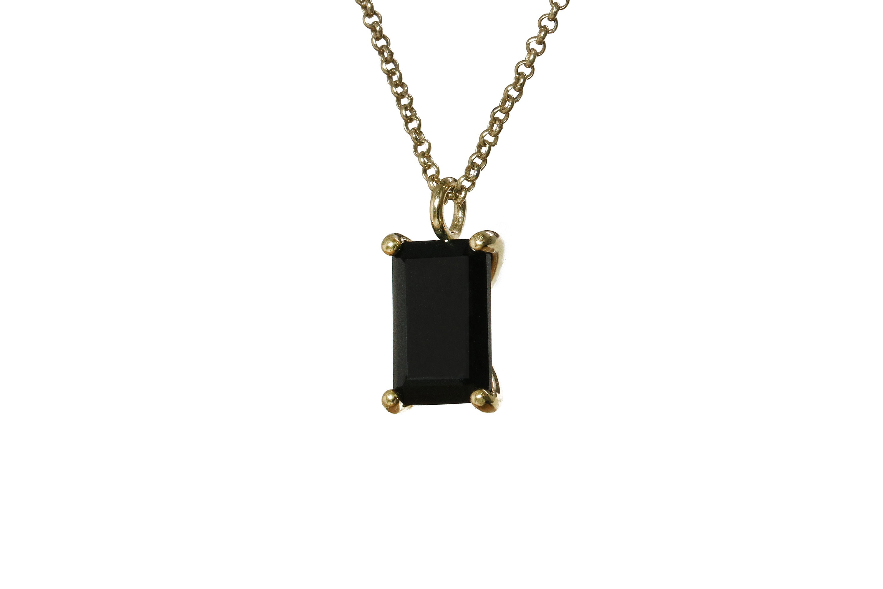 Delicate Black Onyx Gold Necklace necklaces Anemone Unique