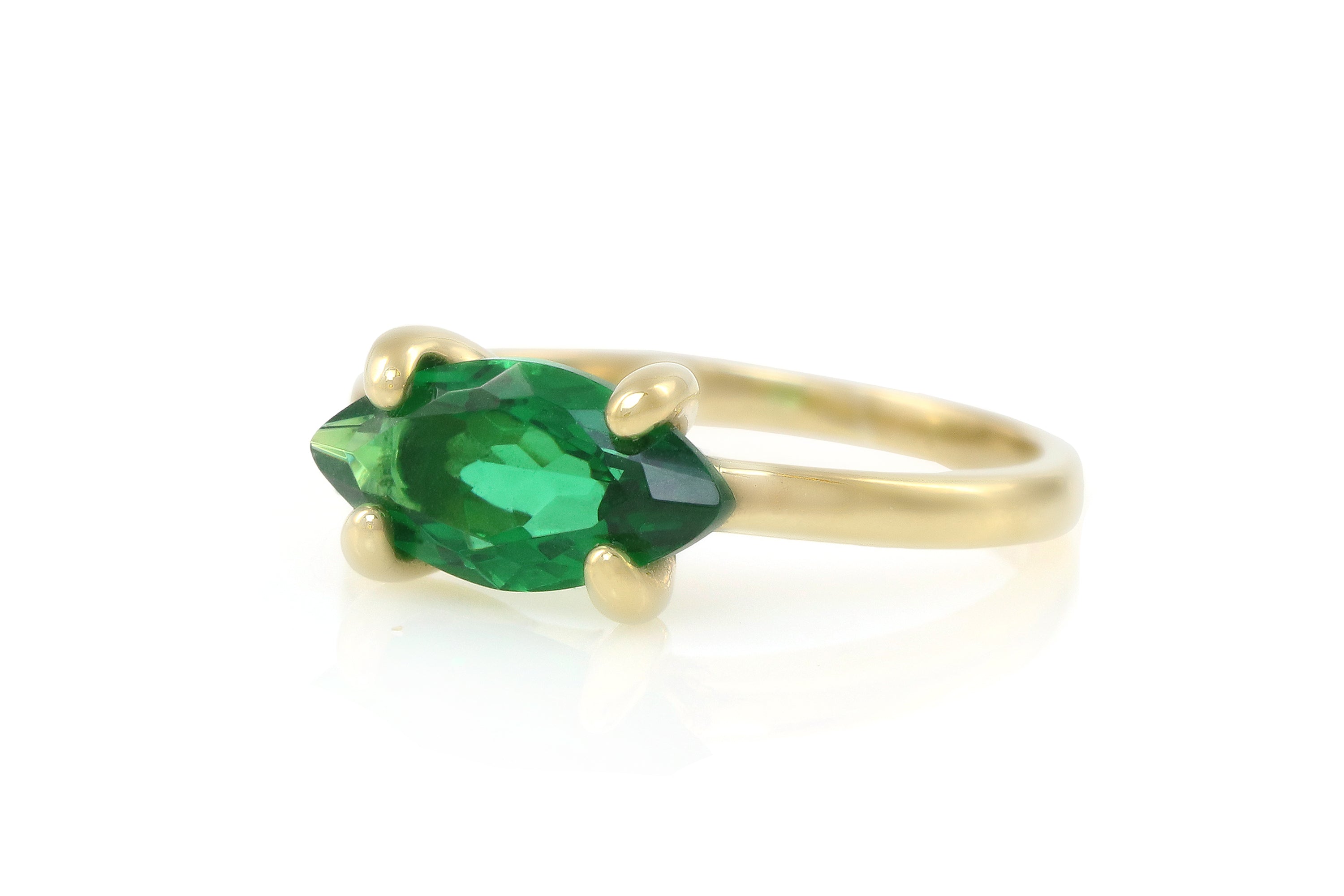 Horizontal Set Emerald Gold Ring Rings Anemone Unique