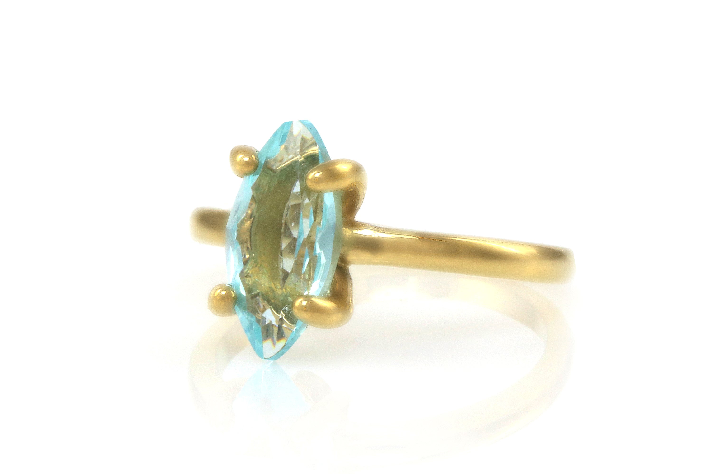 Stunning Topaz Ring in Gold Rings Anemone Unique