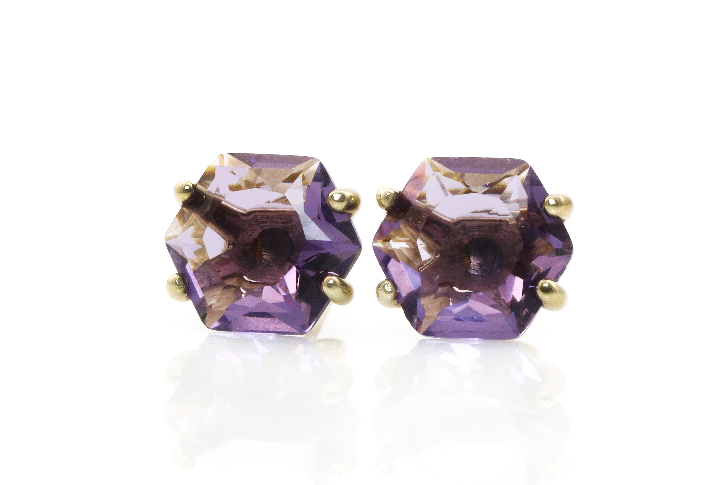 Lovely Amethyst Stud Earrings in Gold Earrings Anemone Unique