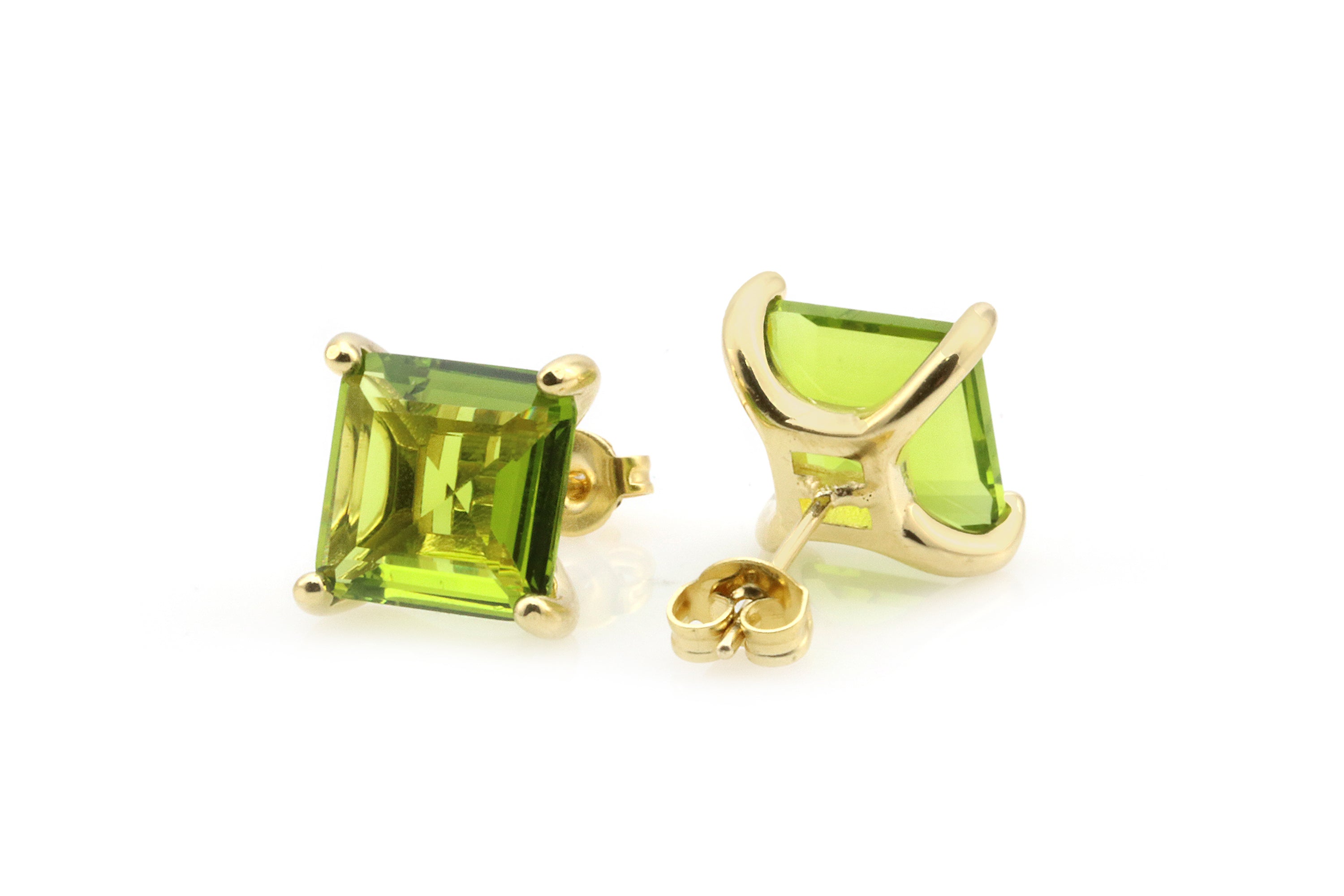 Lush Peridot Stud Earrings in Gold Earrings Anemone Unique