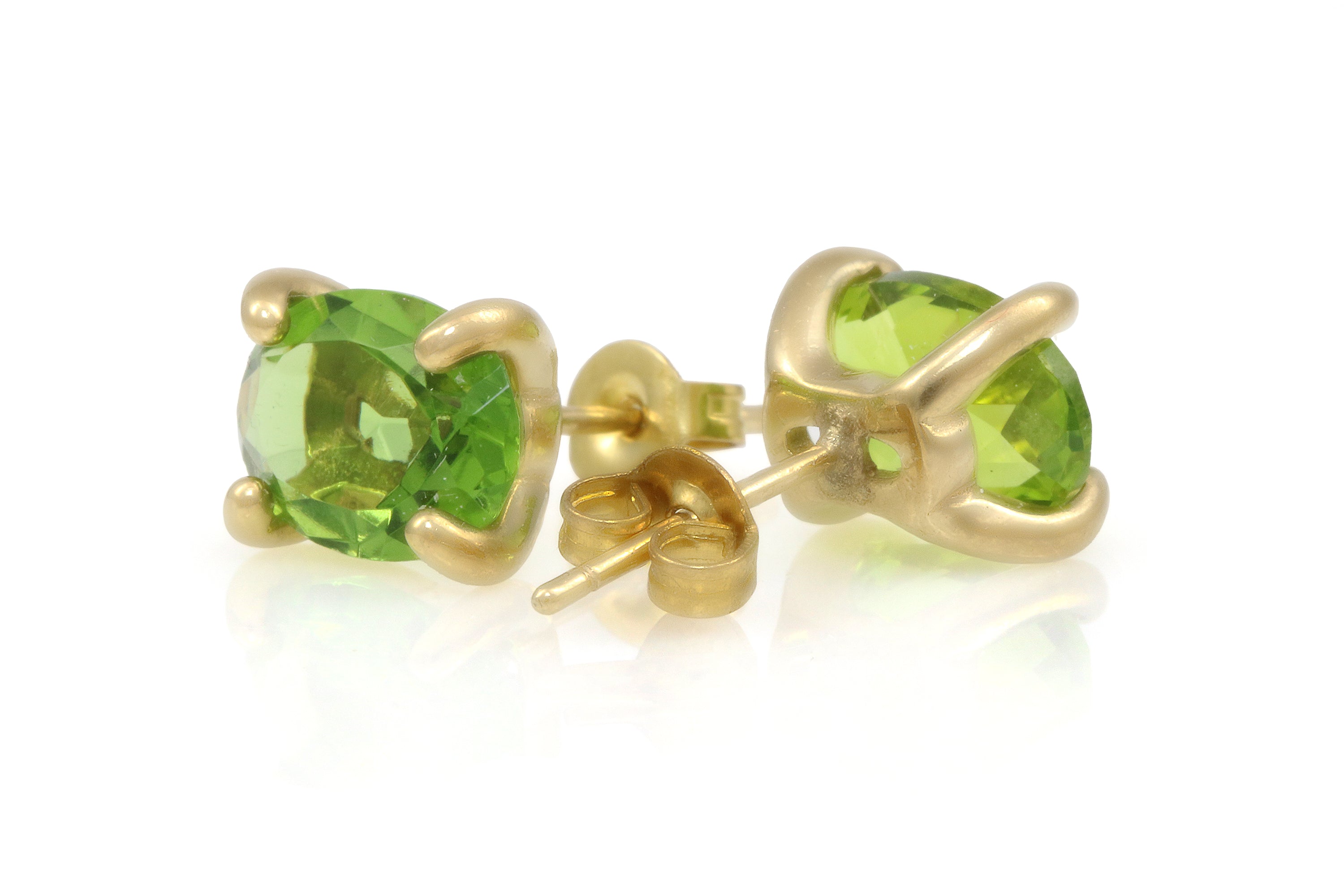 Stud Oval Peridot Earrings in Gold Earrings Anemone Unique