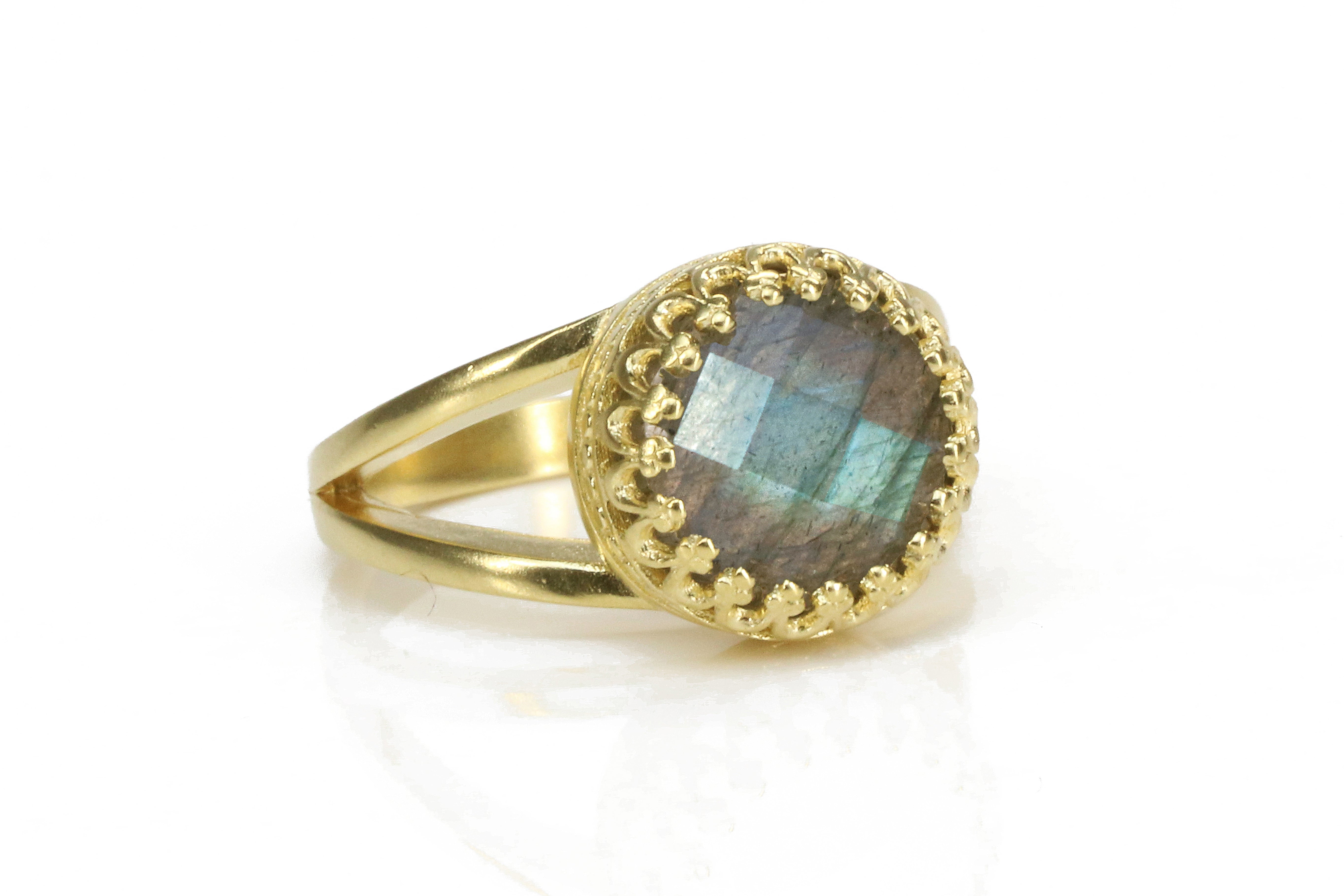 Natural Labradorite Gemstone in 925 Sterling Silver Rings Anemone Jewelry