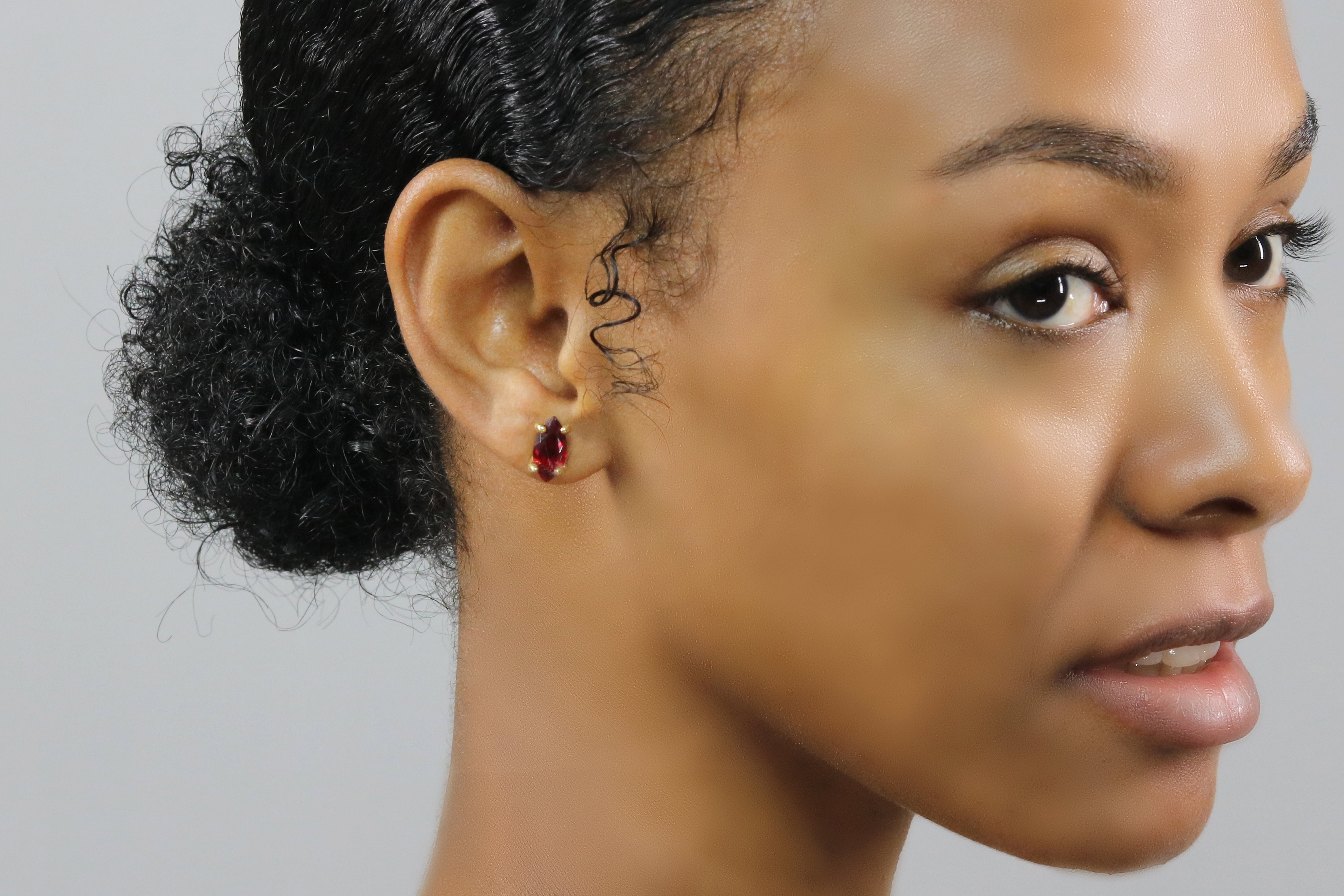 Exquisite Garnet Stud Earrings in Gold Earrings Anemone Unique