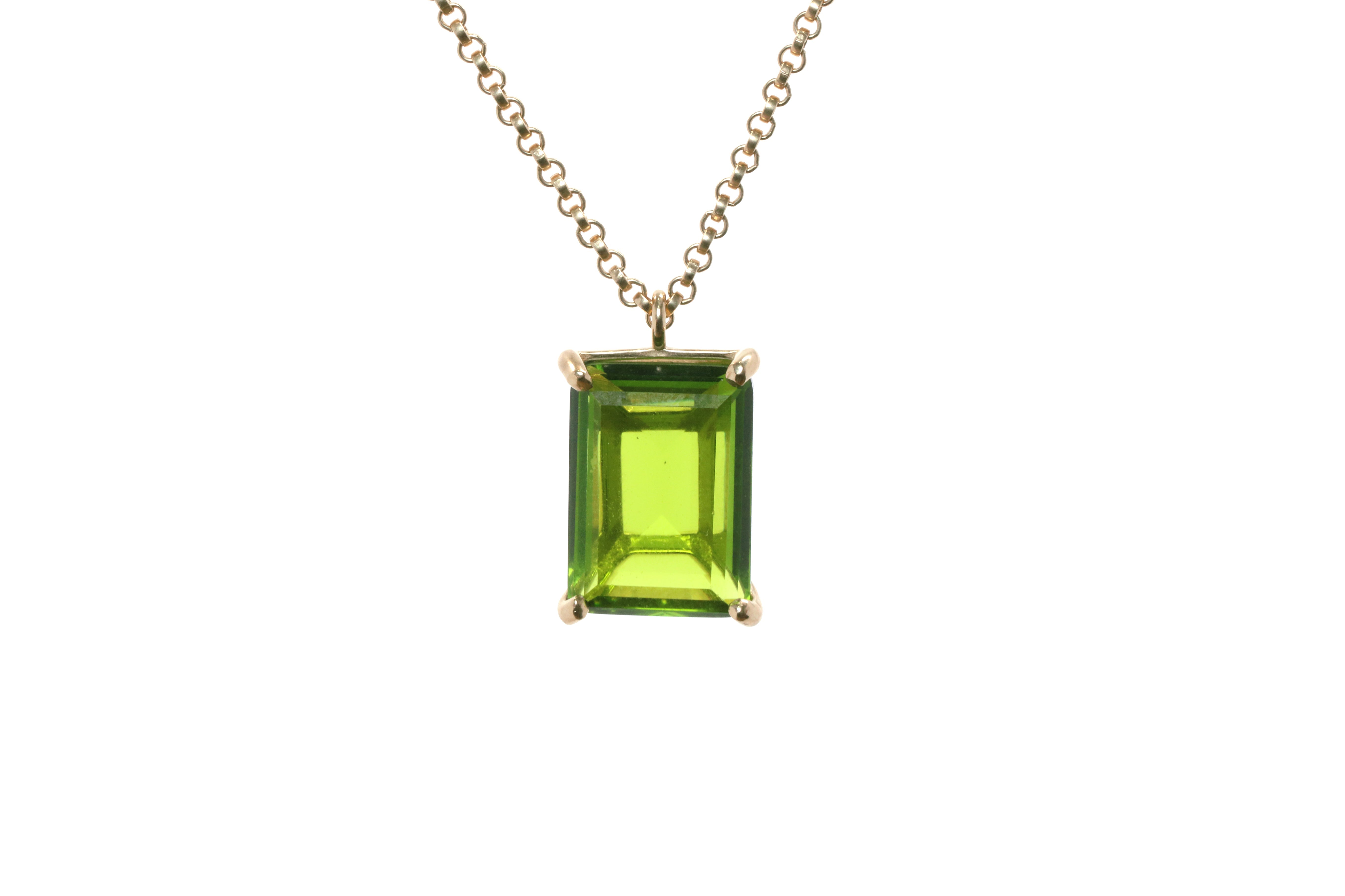 Rectangle Peridot Pendant Necklace in Gold necklaces Anemone Jewelry