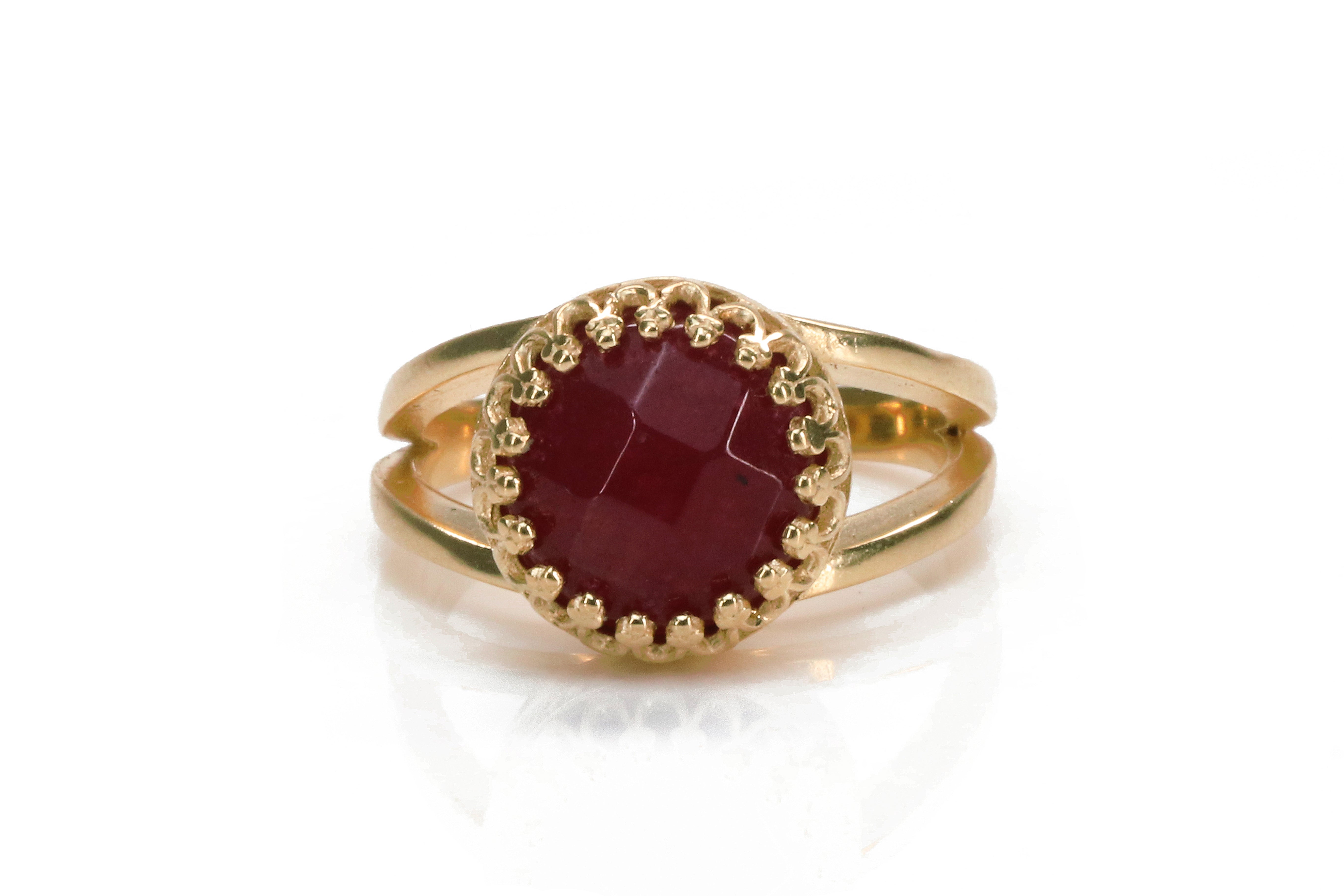 Intricate Red Jade Ring in Rose Gold Rings Anemone Jewelry