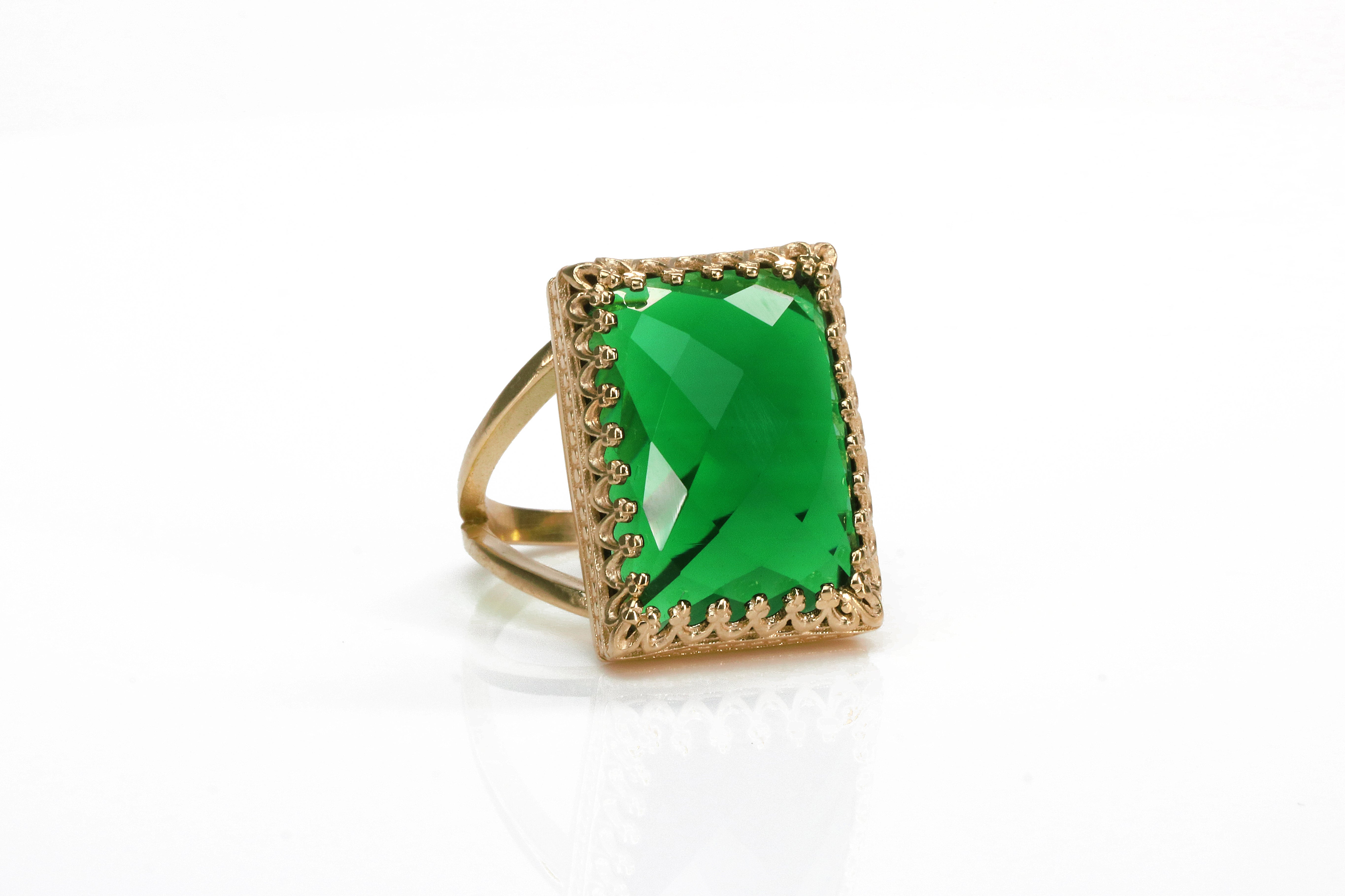 Rectangle Cut Emerald Ring in Gold Rings Anemone Jewelry