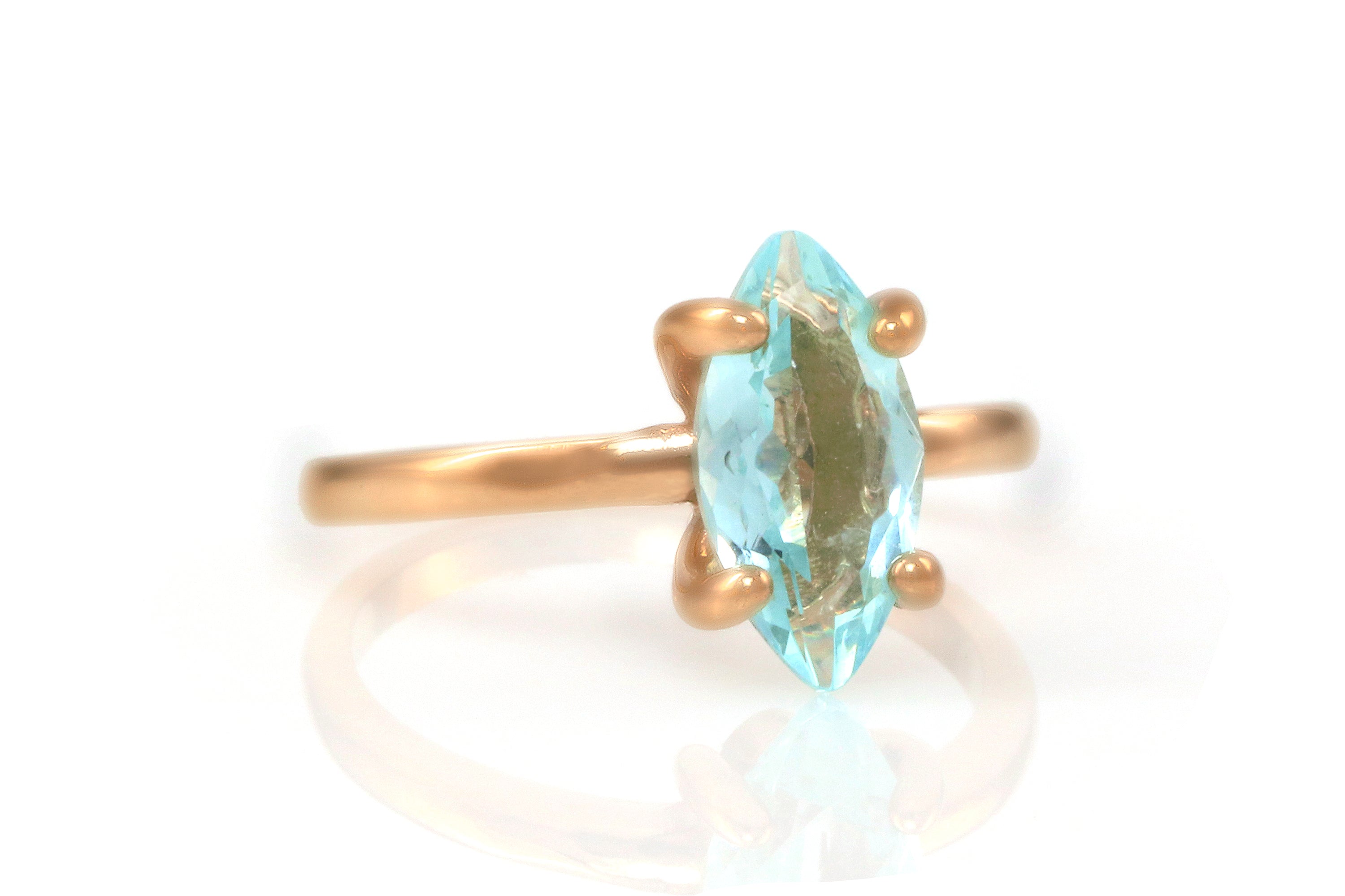 Stunning Topaz Ring in Gold Rings Anemone Unique