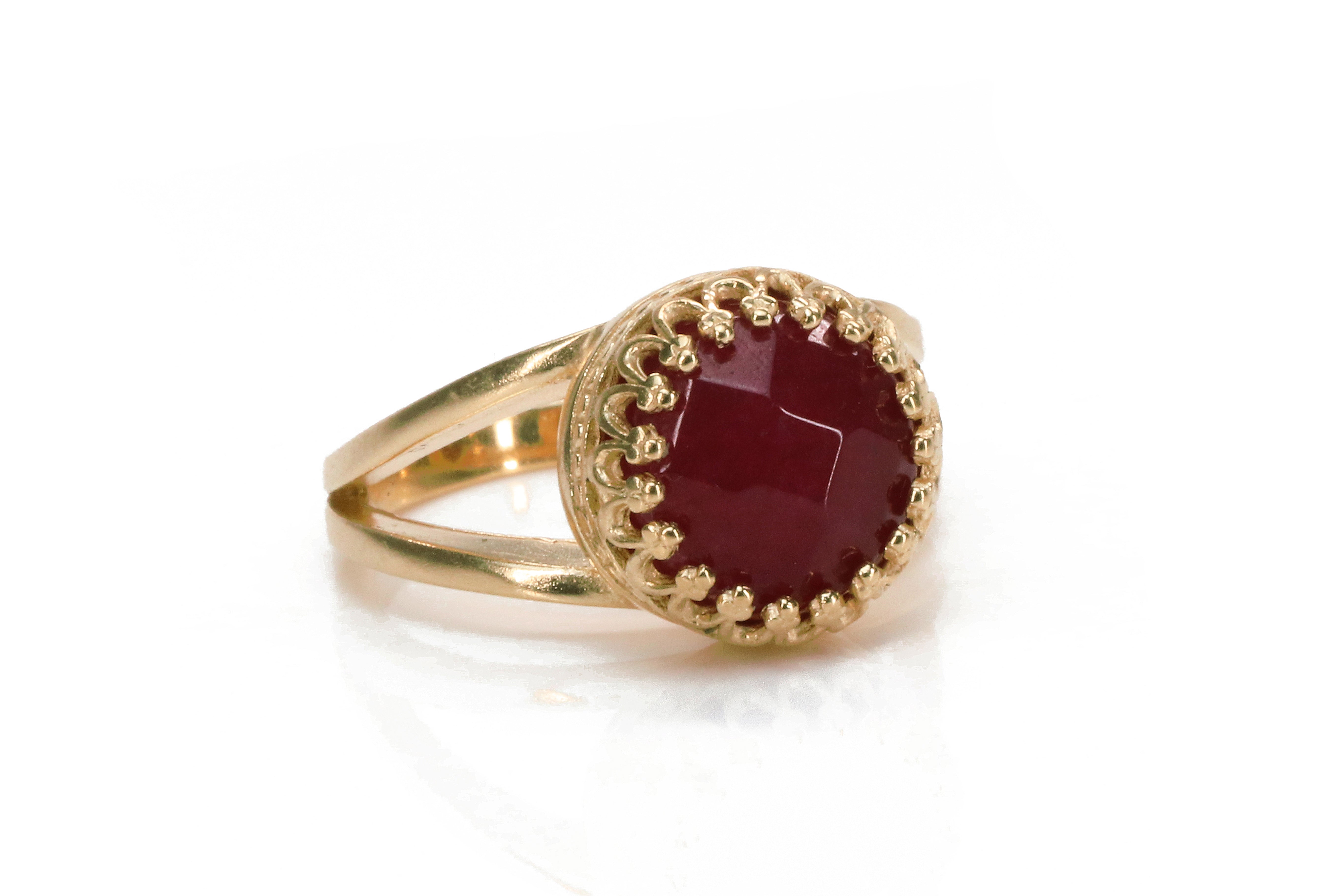 Intricate Red Jade Ring in Rose Gold Rings Anemone Jewelry