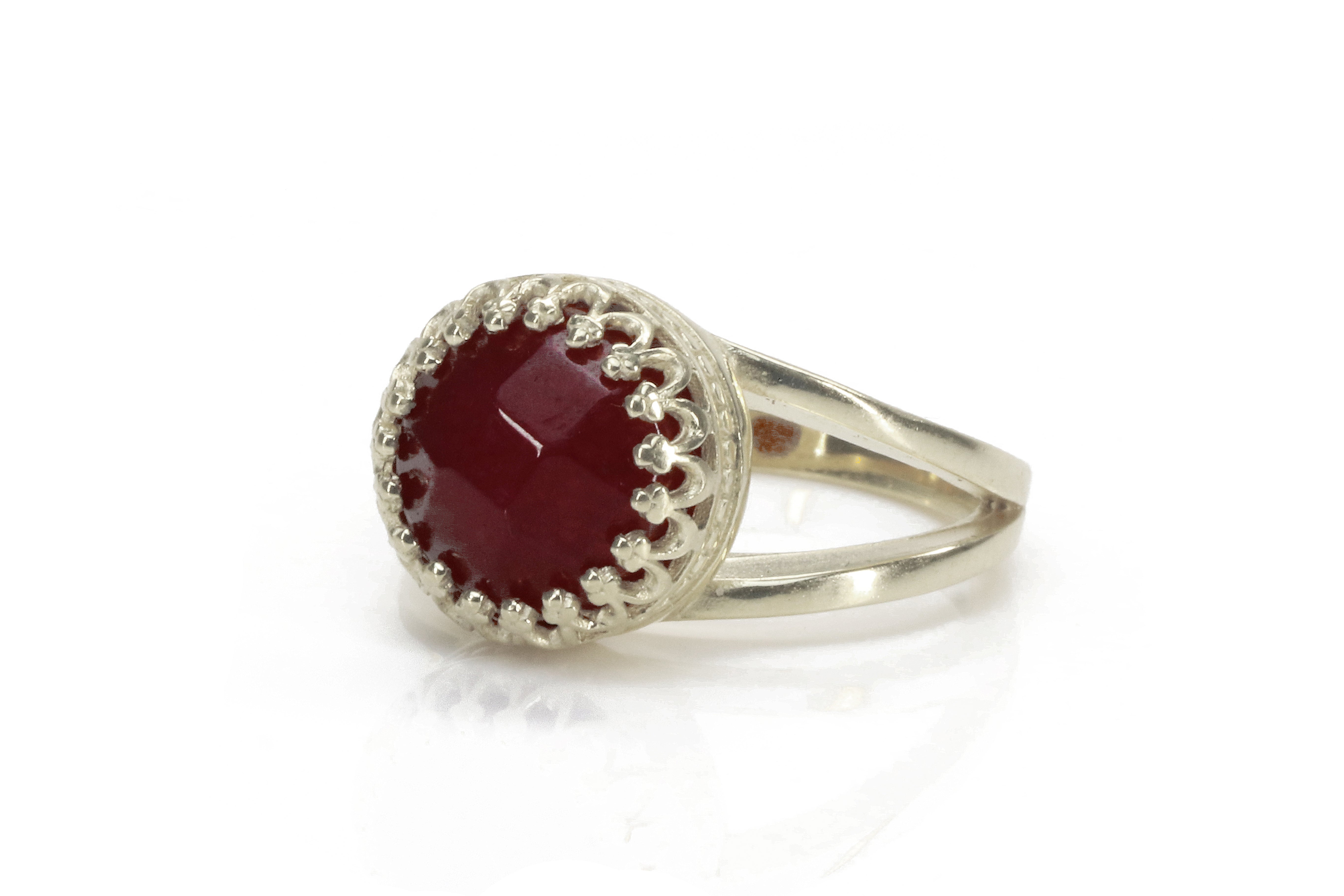 Intricate Red Jade Ring in Rose Gold Rings Anemone Jewelry