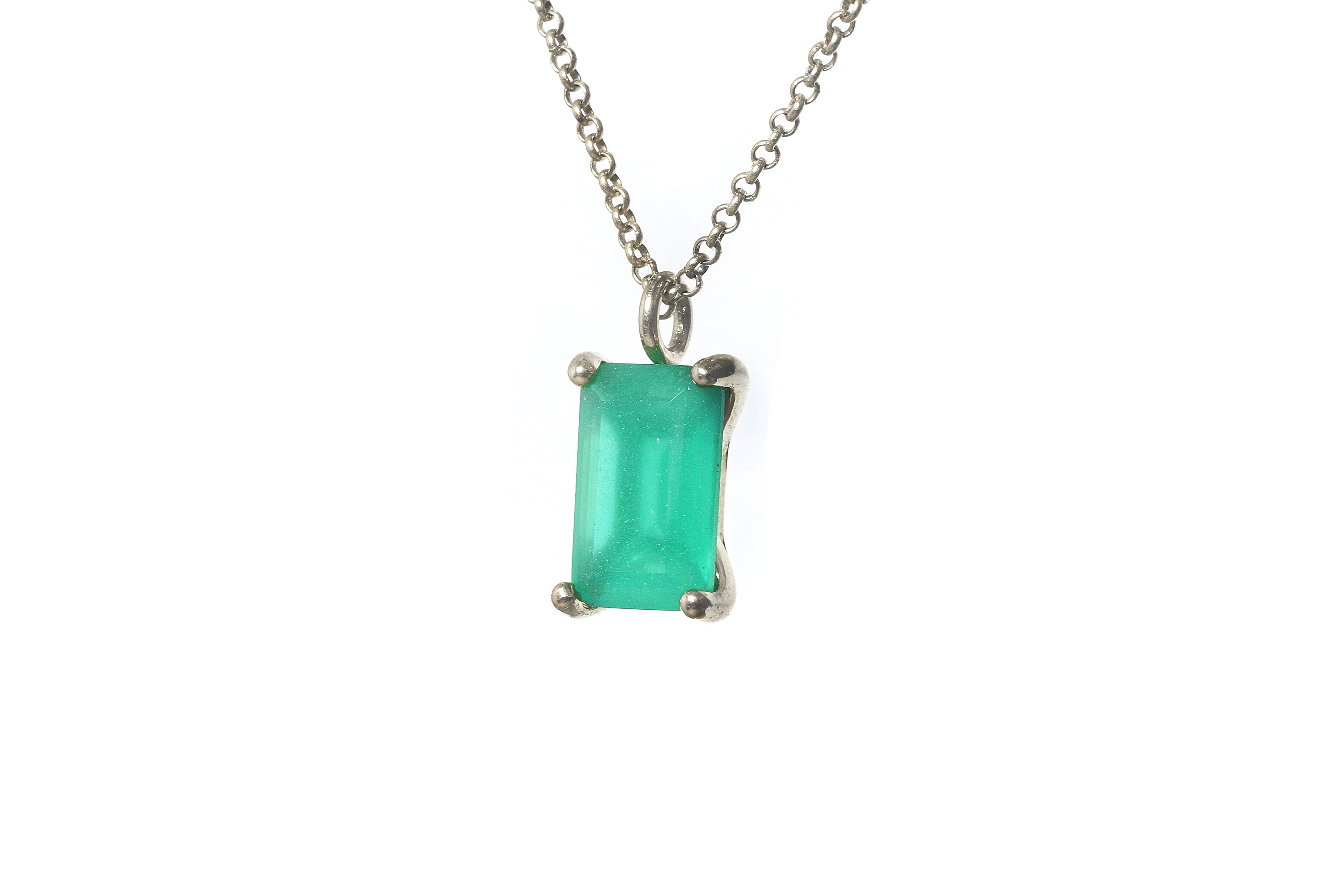 Vibrant Green Onyx Gold Necklace necklaces Anemone Unique