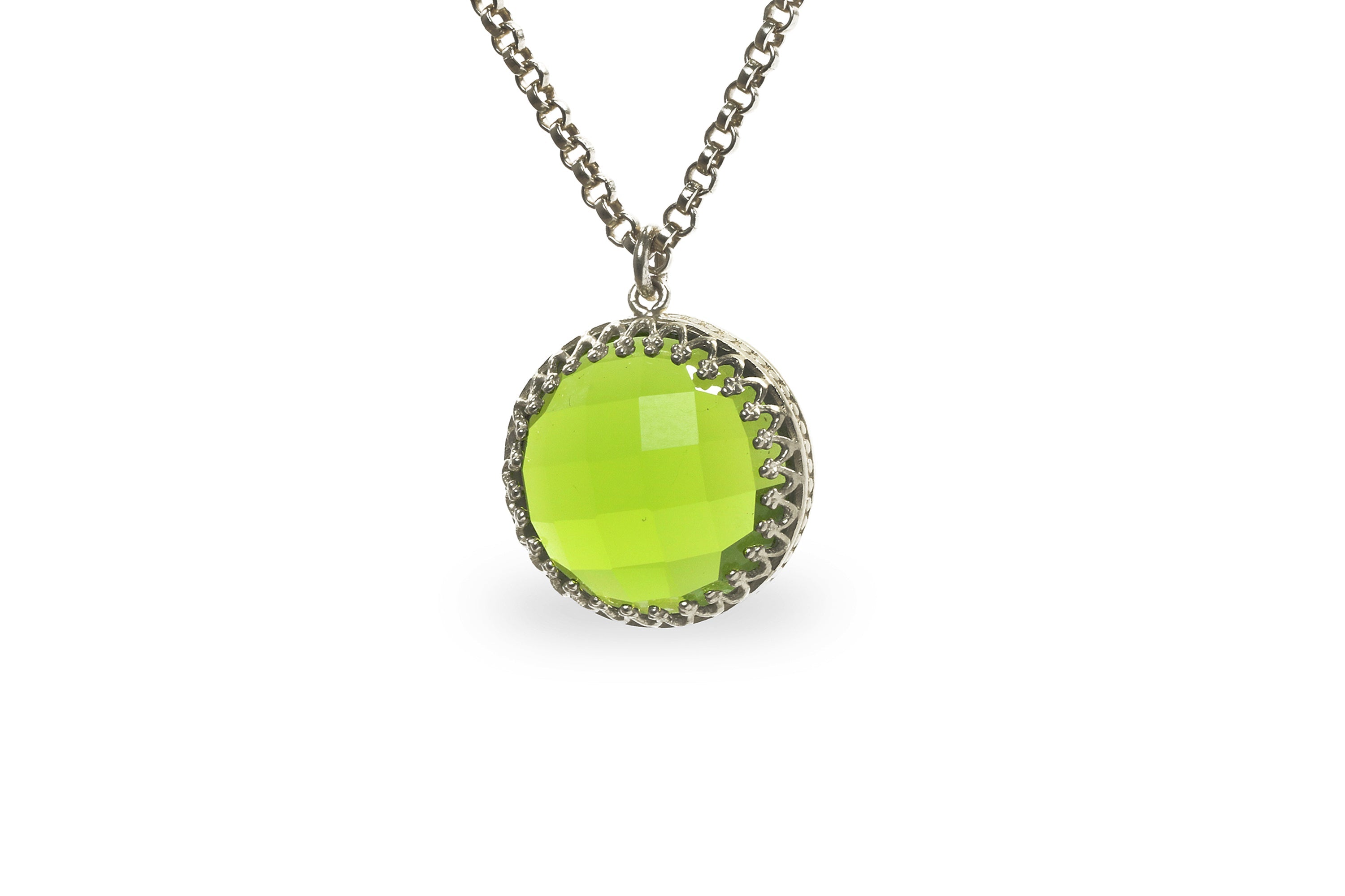 Remarkable Peridot Pendant Necklace in Gold necklaces Anemone Jewelry