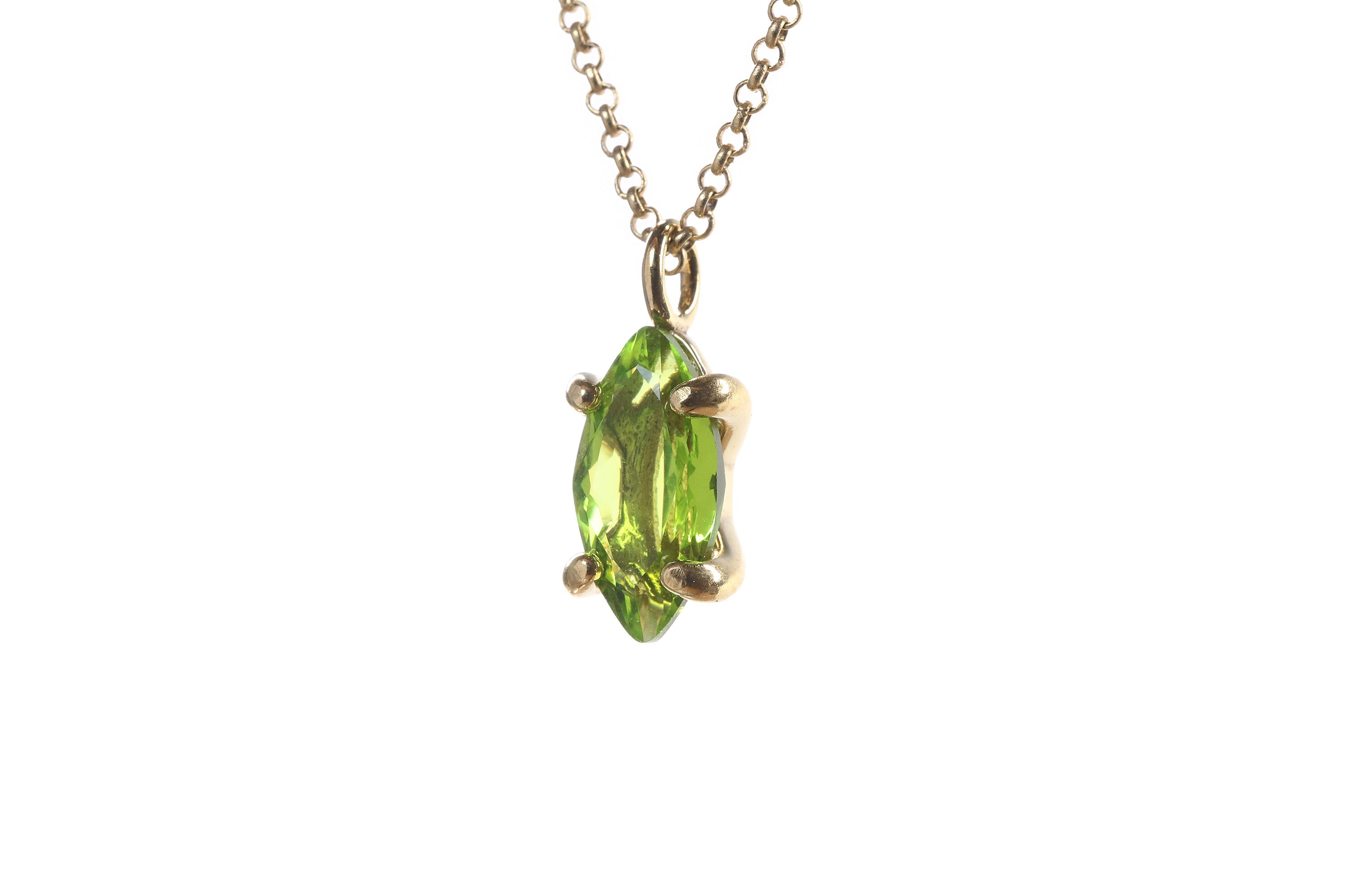 Gold Filled Peridot Pendant Necklace necklaces Anemone Unique