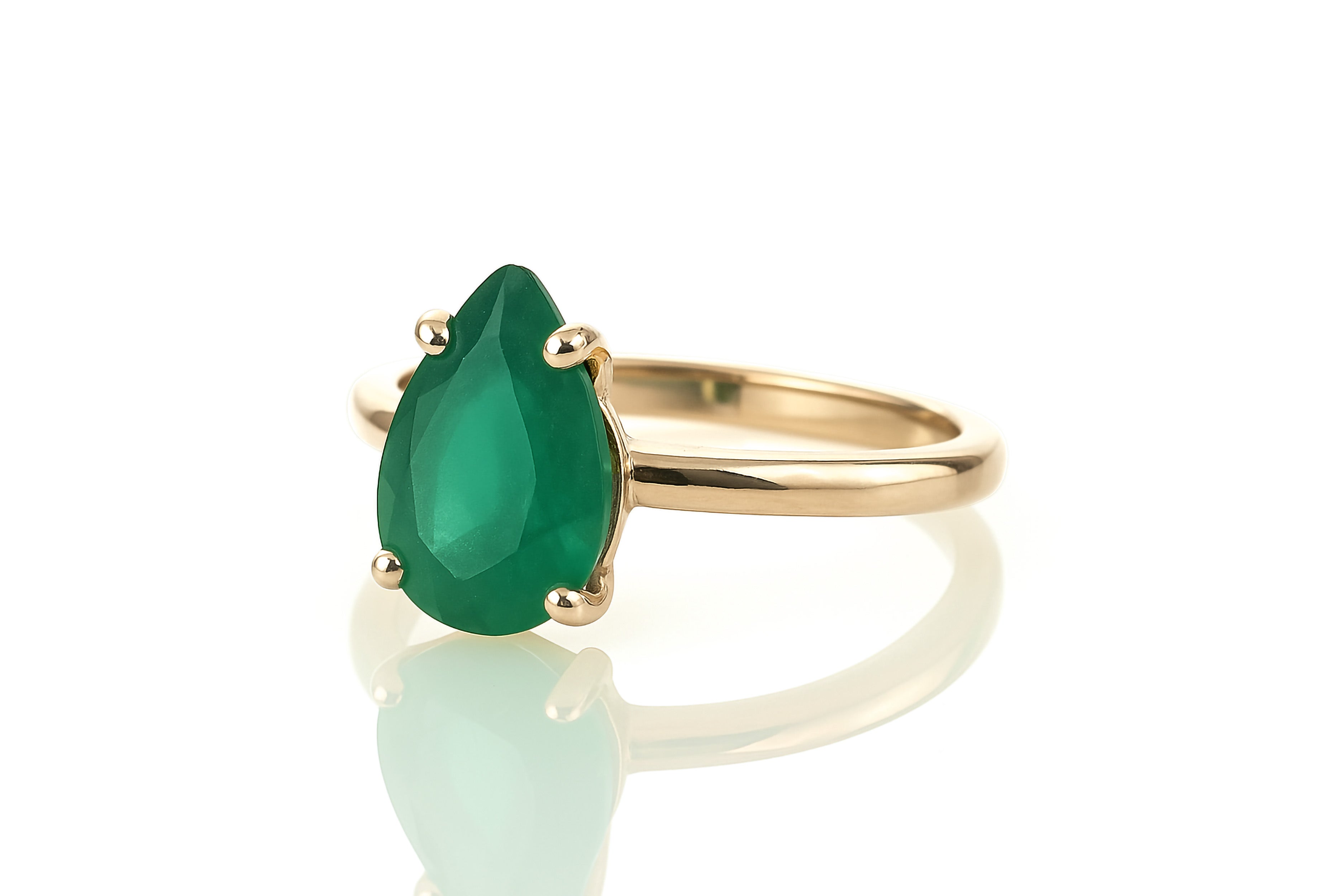 Pear Green Onyx Ring in 14K Gold Band Rings Anemone Unique