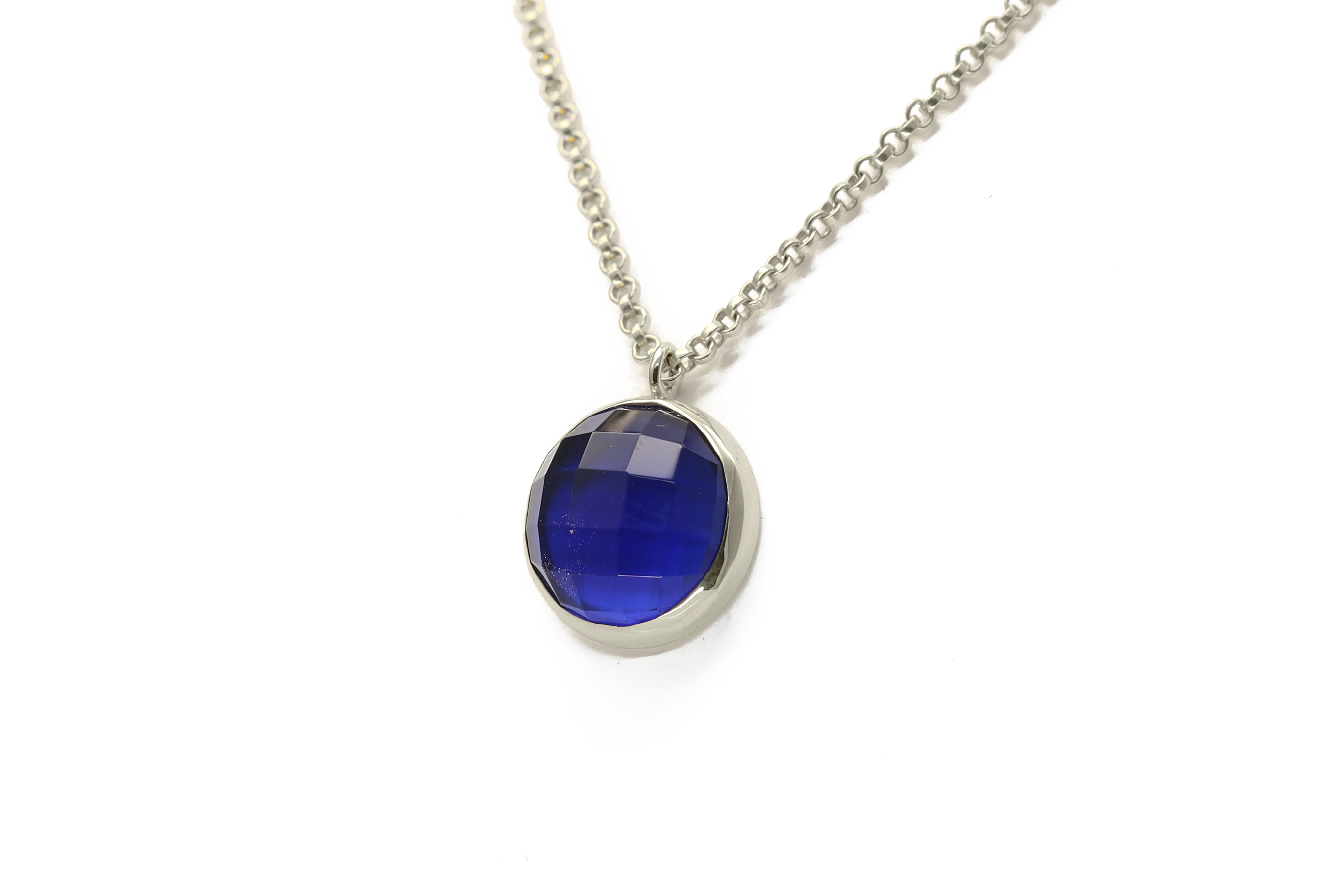 Round Sapphire Pendant Necklace in 925 Silver necklaces Anemone Limited