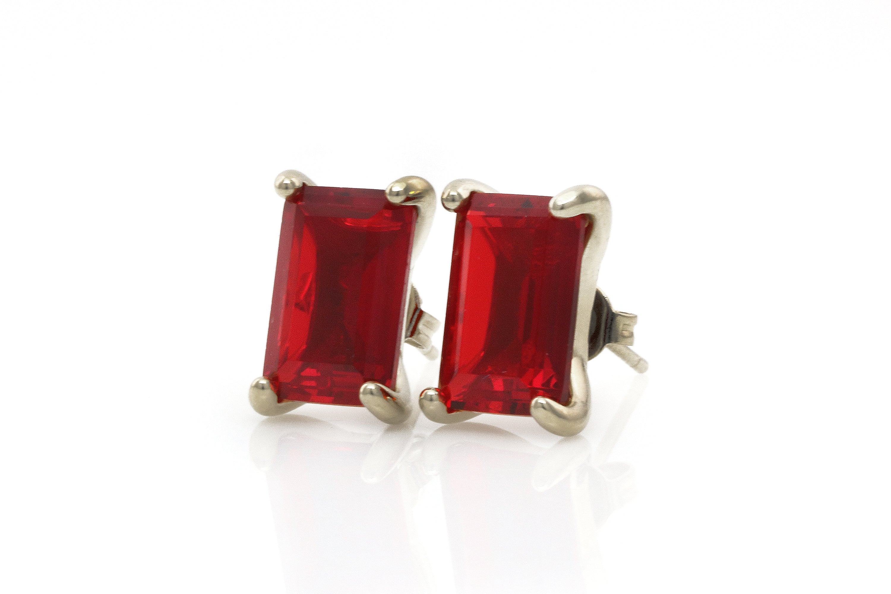 Exquisite Ruby Gold Earrings in Gold Earrings Anemone Unique