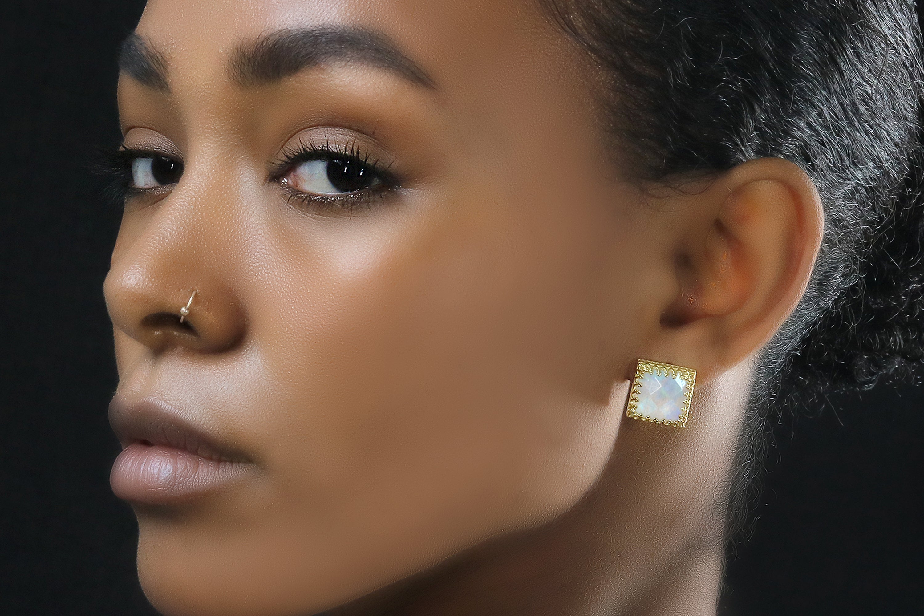 Lovely 14k Gold Stud Earrings with Moonstone Earrings Anemone Jewelry