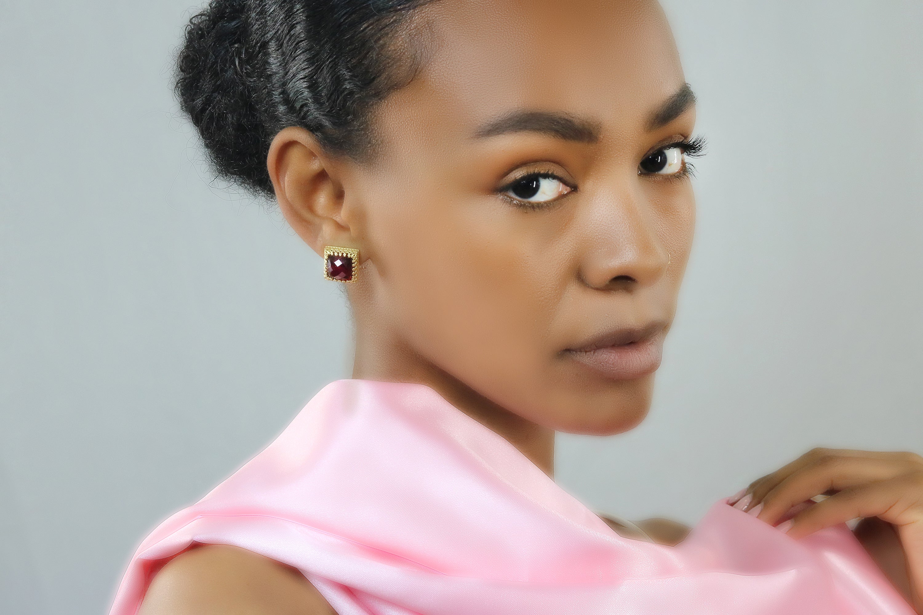 Glam Garnet Gold Stud Earrings Earrings Anemone Jewelry