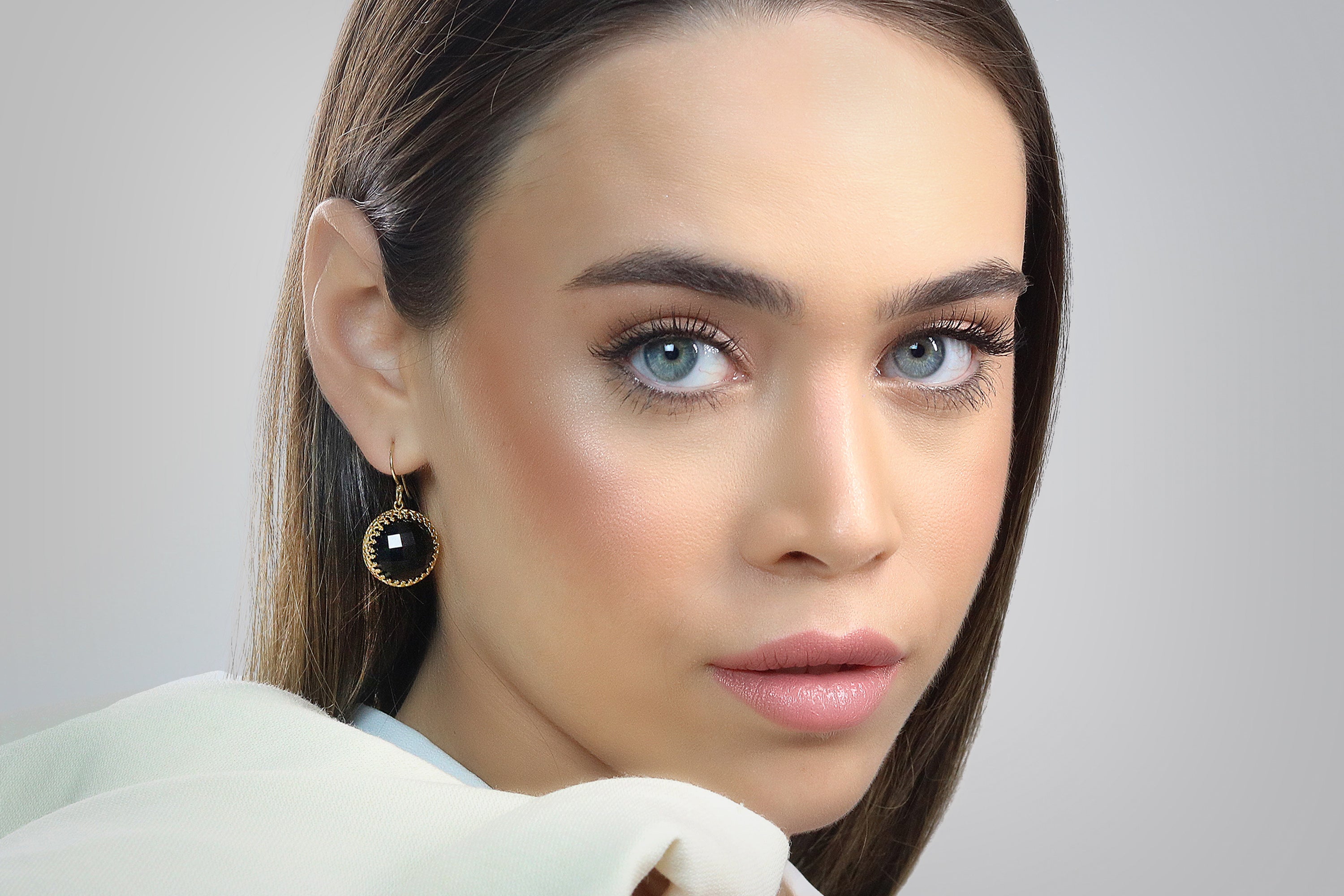 Stylish Black Onyx Gold Earrings Earrings Anemone Jewelry