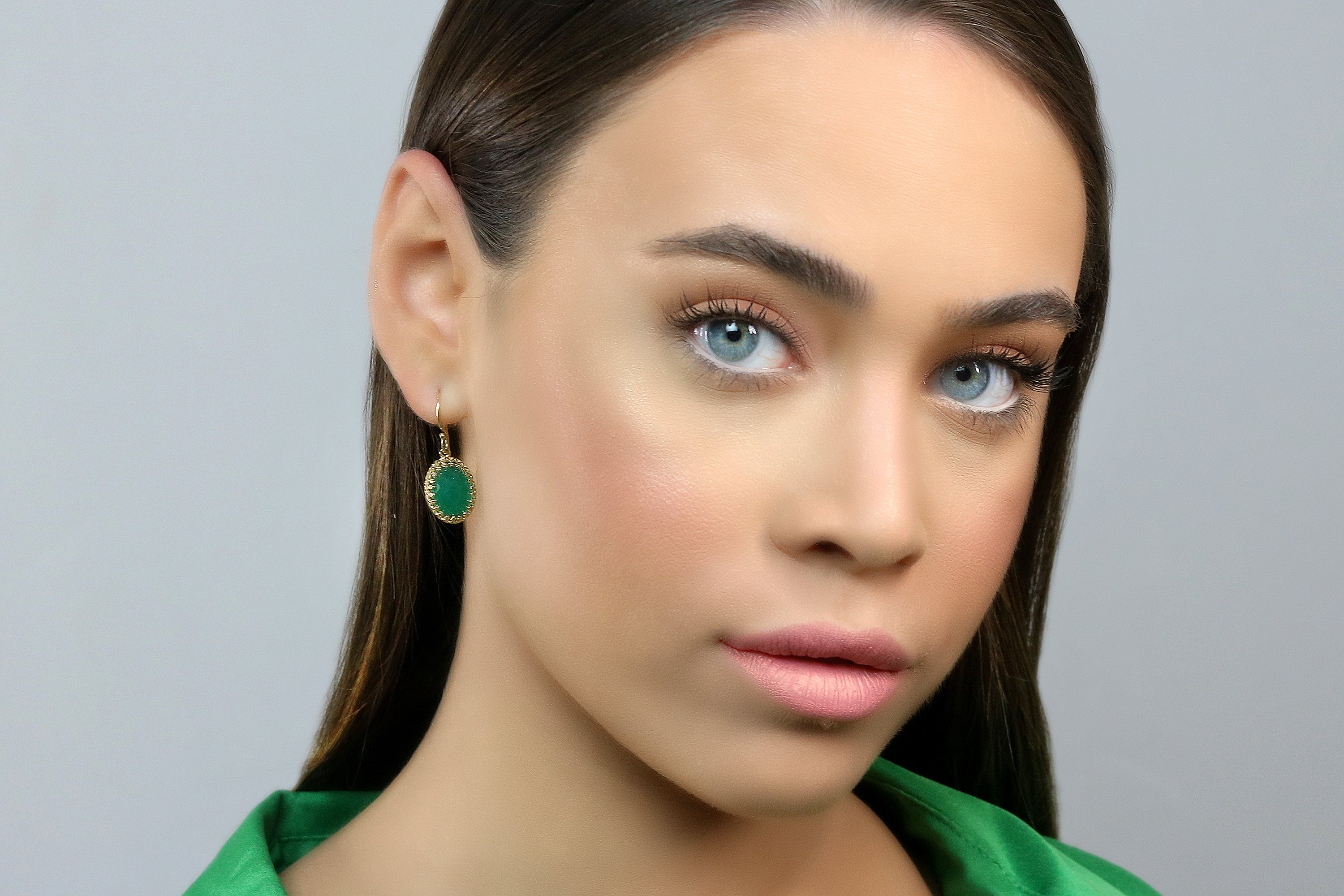 Intricate Oval Dangling Onyx Gold Earrings Earrings Anemone Jewelry