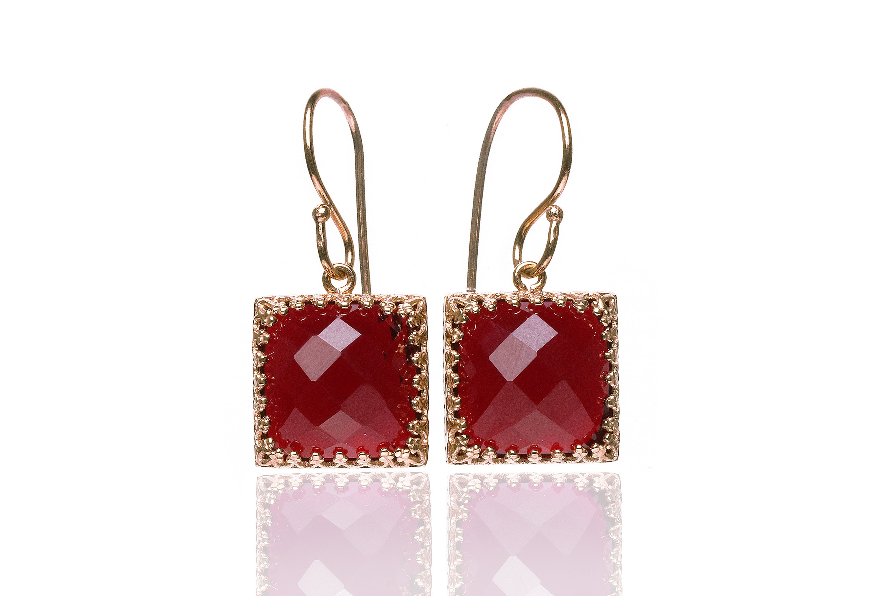 Handmade Garnet Earrings in Gold Earrings Anemone Jewelry